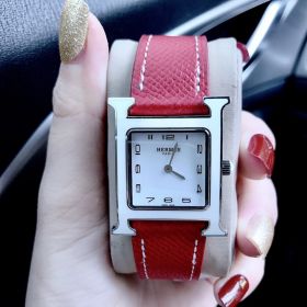 Siêu phẩm đồng hồ Hermes màu đỏ - Ms: 134450
